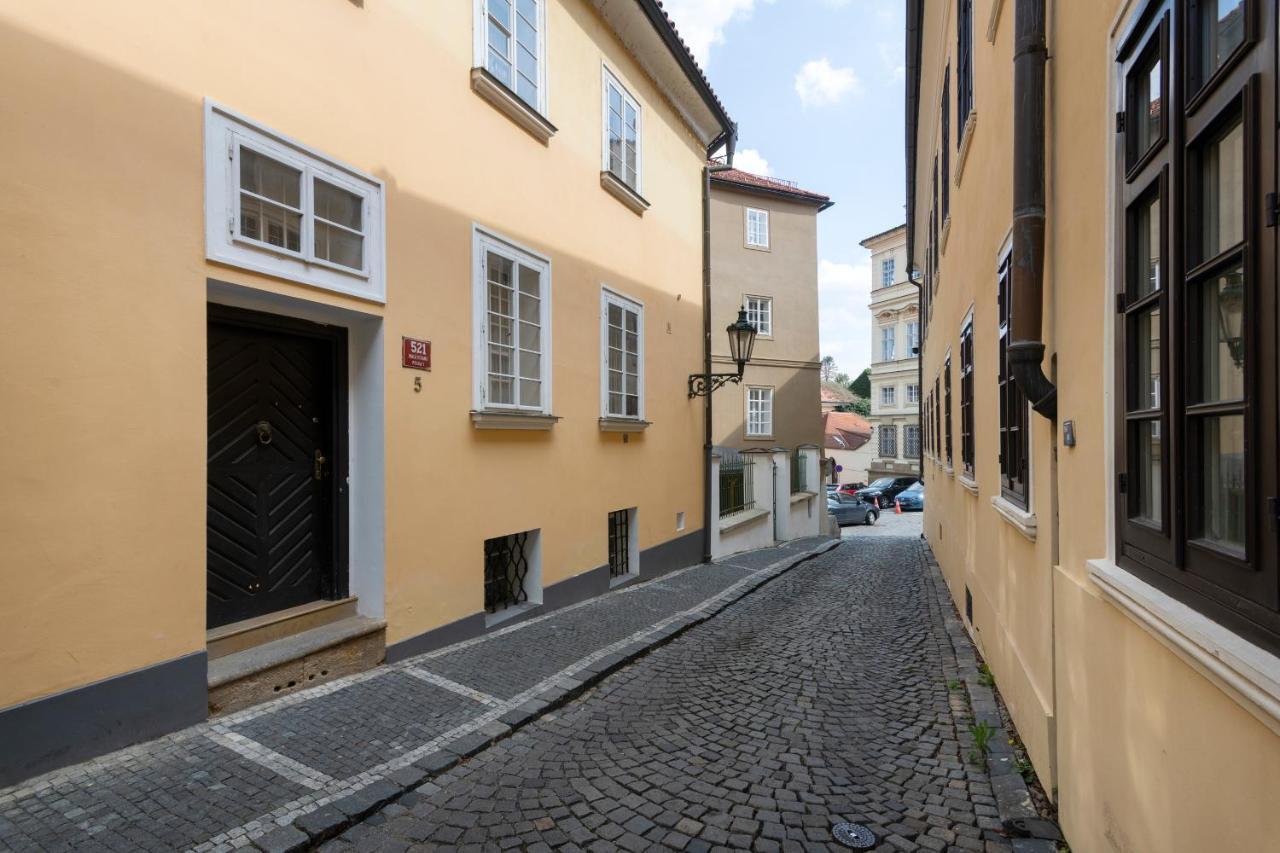 Historic Spirit At Studio Under The Prague Castle Bagian luar foto